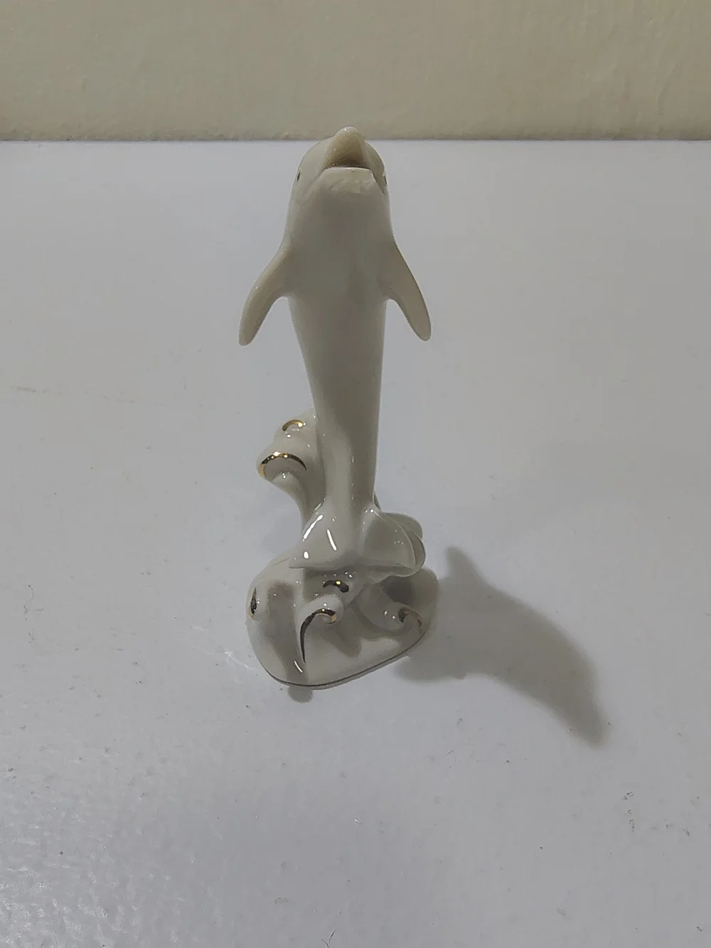 LENOX PORCELAIN DOLPHIN 4 IN Handcrafted 24K Gold Trim Figurine Ivory Color
